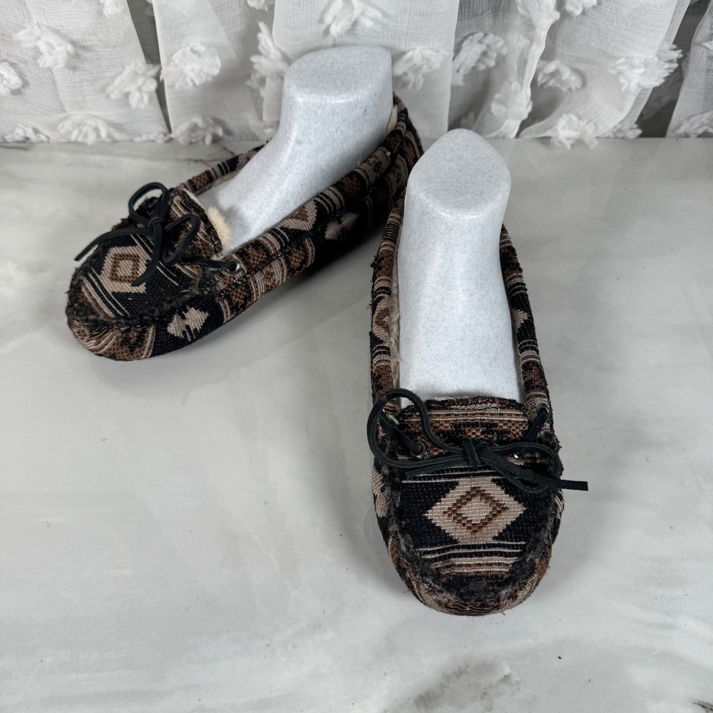 Minnetonka Baja Cally Faux Fur Lined‎ Moccasin Slipper Southwestern Tapestry 9